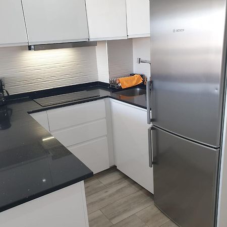 Apartamento Moderno Centrico Apartment ฟูเอนฮิโรลา ภายนอก รูปภาพ