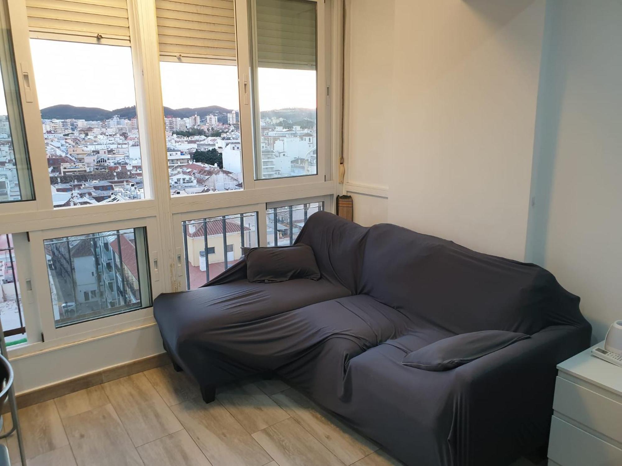 Apartamento Moderno Centrico Apartment ฟูเอนฮิโรลา ภายนอก รูปภาพ